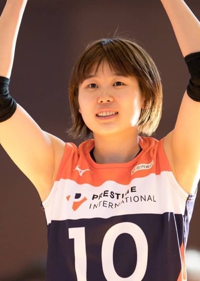 10 Shiiko Yanagisawa