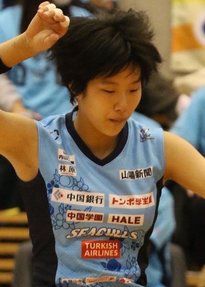 33 Yuzu Nakamoto *
