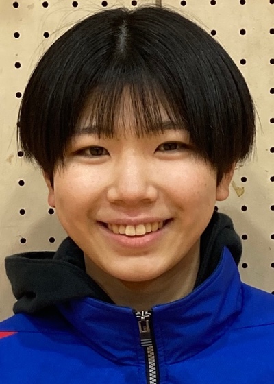 16 Minami Tsunoda *