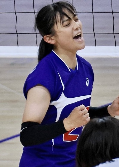 4 Nozomi Mitsuhiro *