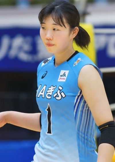 1 Akemi Takaishi (C)
