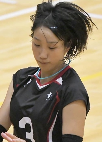 12 Nami Yoshida
