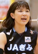 10 Yuri Takahashi