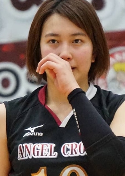 19 Kana Tsuruta